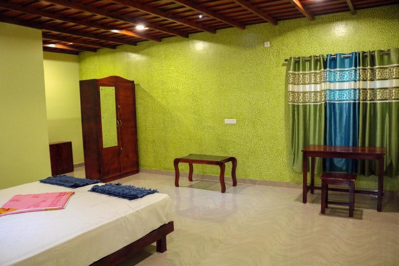 Munroe Meadows Apartment Mundrothuruth Luaran gambar